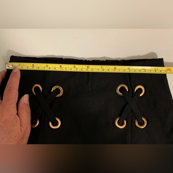 Revamped - Premium Collection - Black Skirt With Leg Slits And Grommet Detailing - Picture 5 of 9